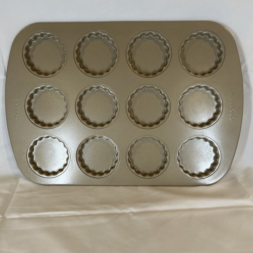 Crofton Mini Tart Baking Pan 10.6x15.5 Inch. Bakes 12 Tarts, Cakes Or Cookies.